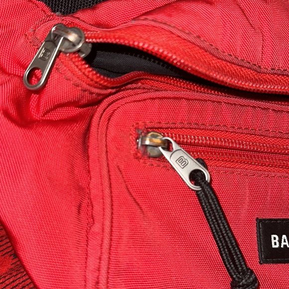 BALENCIAGA DEMNA red logo dual pocket nylon black waist belt crossbody bag - Picture 13 of 16